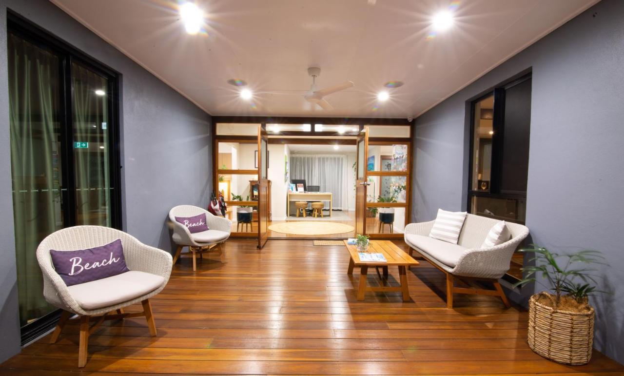 Airlie Guest House Airlie Beach Exterior foto